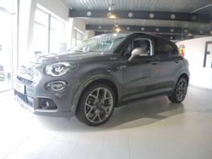 Privat: Fiat 500X 1.5 GSE Hybrid Sport // Schiebedach