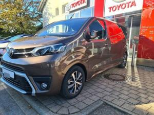 Toyota ProAce 2,0-l L1 (7-Si.) Autm. Verso Executive