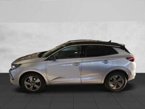 Opel Grandland Ultimate 1.5 D AT KLIMA-AT NAVI LHZ SHZ