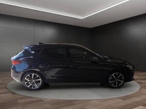 Seat Leon 1.5 eTSI DSG FR-Line STANDHZG NAVI PANO