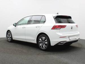 Volkswagen Golf 8 1.5 TSI Move NAVI ACC PDC