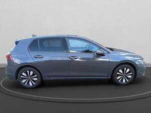 Volkswagen Golf 8 1.5 TSI NAVI LED ACC