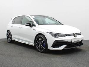 Volkswagen Golf R 8 2.0 TSI DSG 4Mo AKRAPOVIC PANO LEDER HK