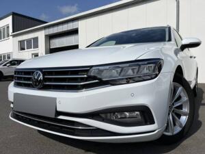 Volkswagen Passat Variant 2.0 TDI DSG Business AHK Active Info Navi ACC LED SHZ PDC Klima