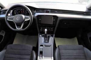 Volkswagen Passat Variant 2.0 TDI DSG R-Line Elegance NAVI RFK PDC