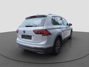 Volkswagen Tiguan 1.5 TSI DSG Life NAVI AHK ACC RFK LED SITZH