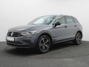 Volkswagen Tiguan 1.5 TSI DSG Move AHK NAVI KAMERA IQ.DRIVE