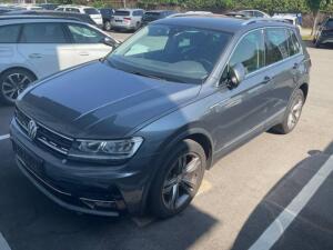 Volkswagen Tiguan 2.0 TSI DSG 4M Highline, R-LINE, AHK, Pano, Navi