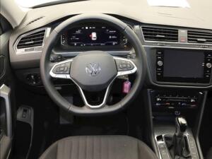 Volkswagen Tiguan Allspace 1.5 TSI DSG Life 7-SITZE AHK NAVI