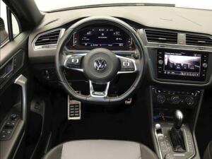 Volkswagen Tiguan Allspace 2.0 TDI DSG 4Mo. R-line AHK NAVI LED HuD EASY-OPEN ALU 20