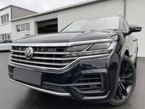 Volkswagen Touareg 3.0 TDI DSG V6 4Motion R-Line AHK Head Up STHZ Active Info Panorama Navi ACC LED DAB SHZ PDC