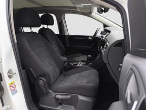 Volkswagen Touran 2.0 TDI DSG Comfortline 7 SITZE PANO AHK ACC