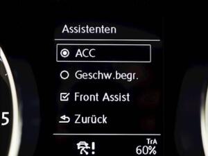 Volkswagen Touran 2.0 TDI DSG Comfortline NAVI ACC PDC