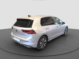 Volkswagen Golf 1.5 eTSI DSG Move NAVI SHZ LED KAM PDC ACC