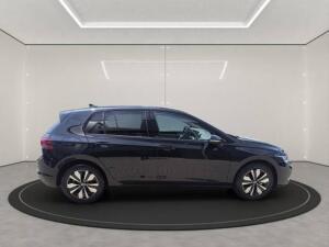 Volkswagen Golf 8 1.5 TSI NAVI LED ACC