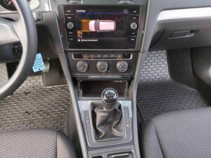 Volkswagen Golf Variant VII 1.0TSI*Navi PDCv+h SHZ Bluetoo