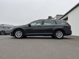 Volkswagen Passat Variant 2.0 TDI Business AHK Navi ACC LED DAB SHZ PDC Klima