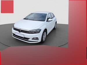 Volkswagen Polo 1.0 TSI Comfortline NAVI ACC SHZ PARKP