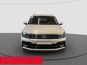 Volkswagen Tiguan 2.0 TDI 4Motion DSG R-Line PANO AHK STANDH