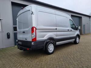 Ford Transit  L2H2 2.0 TDCi 130PS Trend 3,5t 3-Sitzer AHK Klima Navi Bluetooth DAB Frontscheibe beheizb. PDC v+h Rückf.Kamera Tempomat