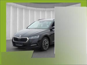 Privat: Skoda Octavia Combi TDI*DSG MatrixLED ACC Keyless Navi