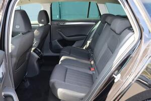 Privat: Skoda Superb Combi 2.0 TDI DSG Style VOLL LED ACC PDC RFK