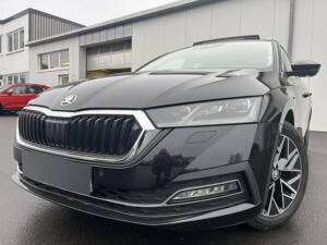 Skoda Octavia Combi 2.0 TDI DSG AHK Style Panorama STHZ Virtual Cockpit Navi DAB ACC LED SHZ PDC Klima