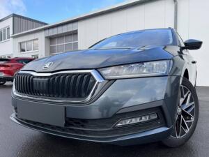 Skoda Octavia Combi 2.0 TDI DSG Ambition AHK Virtual Cockpit Navi DAB LED SHZ PDC Klima