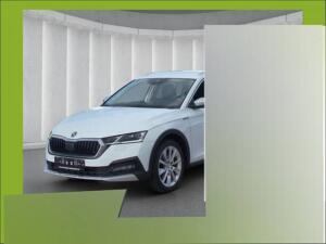 Skoda Octavia Combi SCOUT 4×4 TDI*ACC Head-Up R-Kam