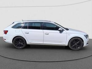 Skoda Superb Combi 2.0 TSI DSG 4×4 L&K STANDH PANO AHK LEDER