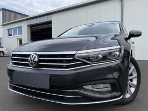 Volkswagen Passat Variant 2.0 TDI DSG Elegance AHK Navi DAB+ ACC LED SHZ PDC Klima