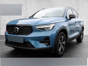 Volvo XC40 Plus Dark 2WD B3 EU6d digitales Cockpit Memory Sitze Soundsystem HarmanKardon LED