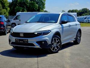 Fiat Tipo Cross Hatchback 1.0 NAV LED RFK DAB+