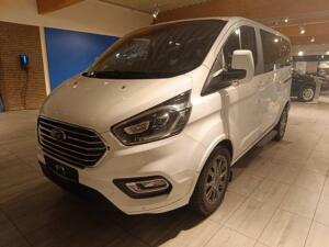 Ford Tourneo Custom TITANIUM NAVI / AHK / / KAMERA / PDC