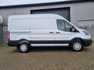 Ford Transit  L2H2 2.0 TDCi 130PS Trend 3,5t 3-Sitzer AHK Klima Navi Bluetooth DAB Frontscheibe beheizb. PDC v+h Rückf.Kamera Tempomat