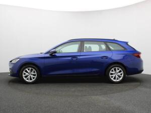 Seat Leon Sportstourer 2.0 TDI DSG Style PANO AHK ACC LED