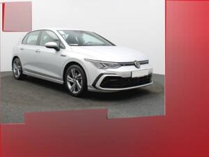 Volkswagen Golf 8 1.5 TSI R-Line BUSINESS NAVI ACC KAMERA