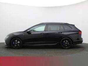 Volkswagen Golf 8 2.0 TSI DSG 4Mo. R IQ.LIGHT PANO