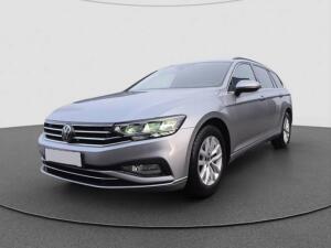 Volkswagen Passat 1.5 TSI DSG NAVI LED KEYLESS