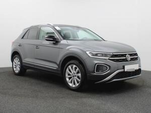 Volkswagen T-Roc 1.5 TSI DSG Style AHK NAVI ACC LED-PLUS