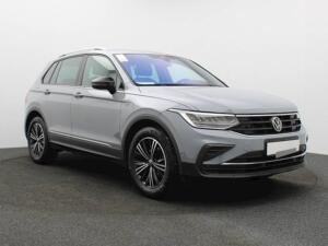 Volkswagen Tiguan 1.5 TSI DSG Active 5-J-GAR PANO AHK ACC