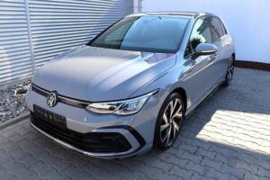 Volkswagen Golf 8 1.5 eTSI DSG R-Line ACC LED NAVI RFK