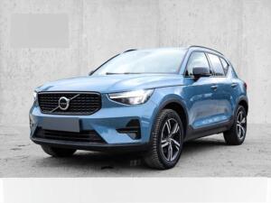 Volvo XC40 Plus Dark 2WD B3 EU6d digitales Cockpit Memory Sitze Soundsystem HarmanKardon LED