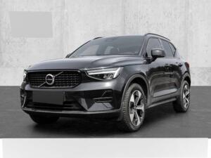 Volvo XC40 Plus Dark 2WD B3 EU6d digitales Cockpit Memory Sitze Soundsystem HarmanKardon LED