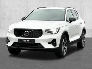 Volvo XC40 Plus Dark 2WD B3 EU6d Navi digitales Cockpit Memory Sitze Soundsystem HarmanKardon