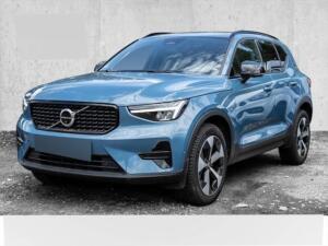 Volvo XC40 Plus Dark 2WD B4 EU6d digitales Cockpit Memory Sitze Soundsystem HarmanKardon 360 Kamera