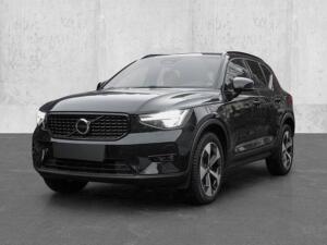 Volvo XC40 Plus Dark 2WD B4 EU6d digitales Cockpit Memory Sitze Soundsystem HarmanKardon Sperrdiff.