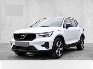 Volvo XC40 Plus Dark Recharge Plug-In Hybrid 2WD T4 Twin Engine EU6d StandHZG Navi digitales Cockpit