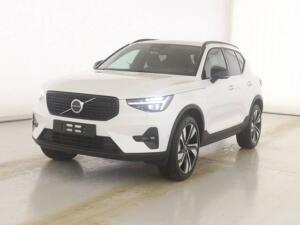 Volvo XC40 Ultra Dark 2WD B4 EU6d Leder digitales Cockpit Memory Sitze Soundsystem HarmanKardon