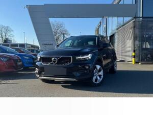 Volvo XC40 D3 Momentum Pro EU6d-T 4xSHZ/LKHZ/PANO/AHK/CAM